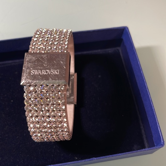 Genuine Swarovski Watch - Picture 5 of 5